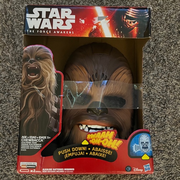 Star Wars The Force Awakens Chewbacca Electronic Mask - Picture 1 of 2